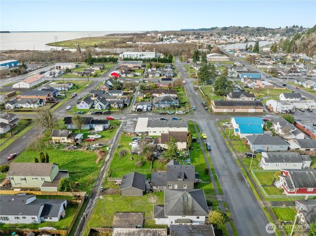 2420 Aberdeen Avenue, Hoquiam, WA 98550