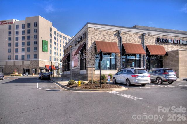 5862 Ardrey Kell Road, Charlotte, NC 28277