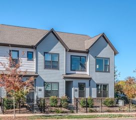 5862 Ardrey Kell Road, Charlotte, NC 28277