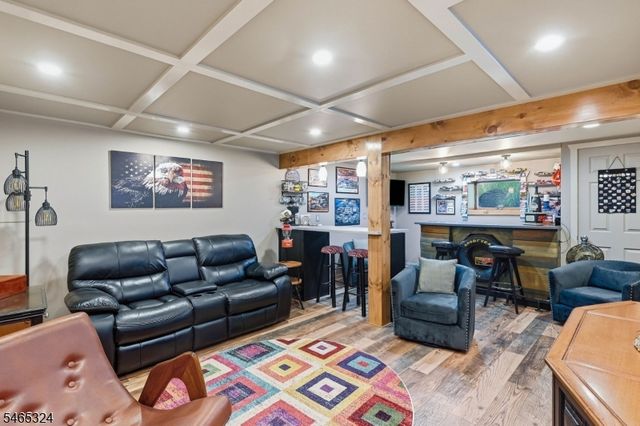 63 Manito Ave, Oakland Boro, NJ 07436