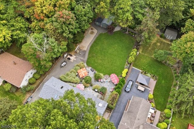 63 Manito Ave, Oakland Boro, NJ 07436