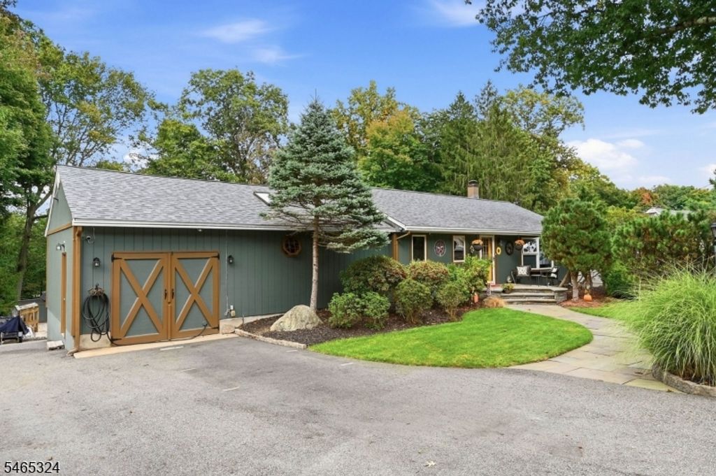 63 Manito Ave, Oakland Boro, NJ 07436 — photo 3