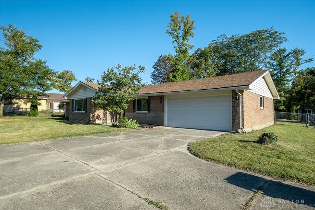 2886 Kemp Road, Beavercreek, OH 45431