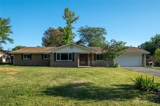 2886 Kemp Road, Beavercreek, OH 45431