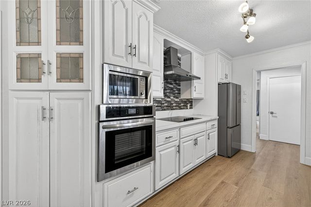 1605 5th Place, Las Vegas, NV 89104