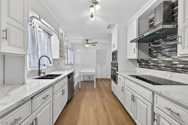 1605 5th Place, Las Vegas, NV 89104