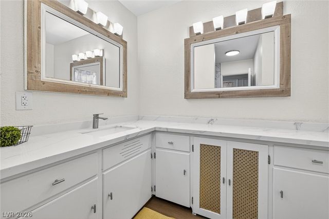 1605 5th Place, Las Vegas, NV 89104