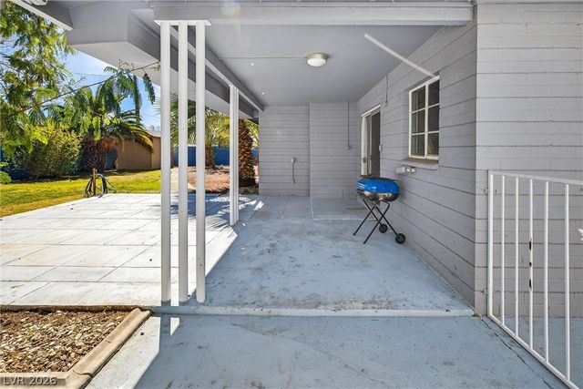 1605 5th Place, Las Vegas, NV 89104