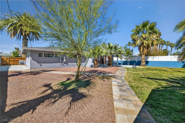 1605 5th Place, Las Vegas, NV 89104