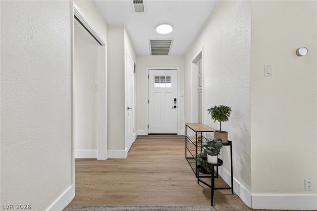 1605 5th Place, Las Vegas, NV 89104