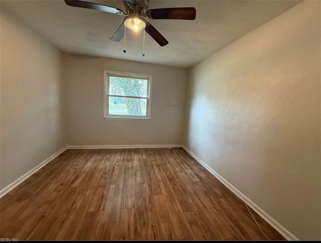 1404 Chapel St Apt 1, Norfolk, VA 23504