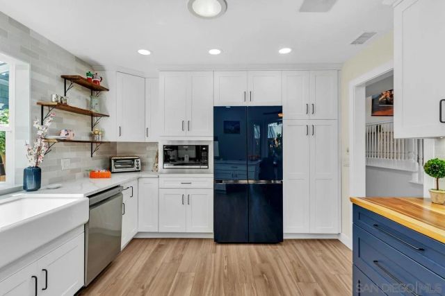 981 Cabrillo Avenue, Coronado, CA 92118