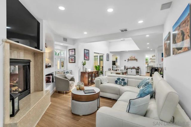 981 Cabrillo Avenue, Coronado, CA 92118