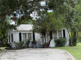 1837 22nd Avenue A, Vero Beach, FL 32960