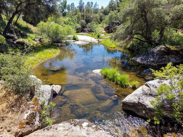 45858 Old Corral Rd, Coarsegold, CA 93614