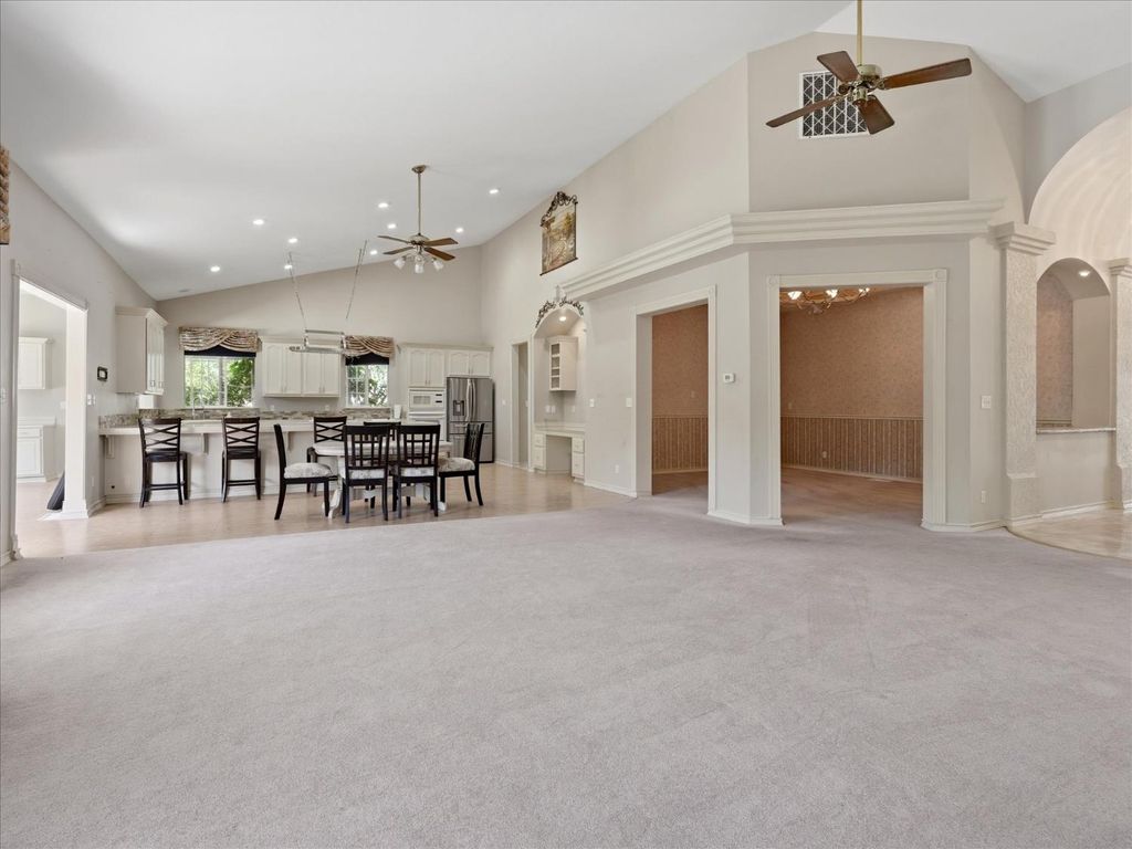 Image 17 of property listing at 45858 Old Corral Rd, Coarsegold, CA 93614