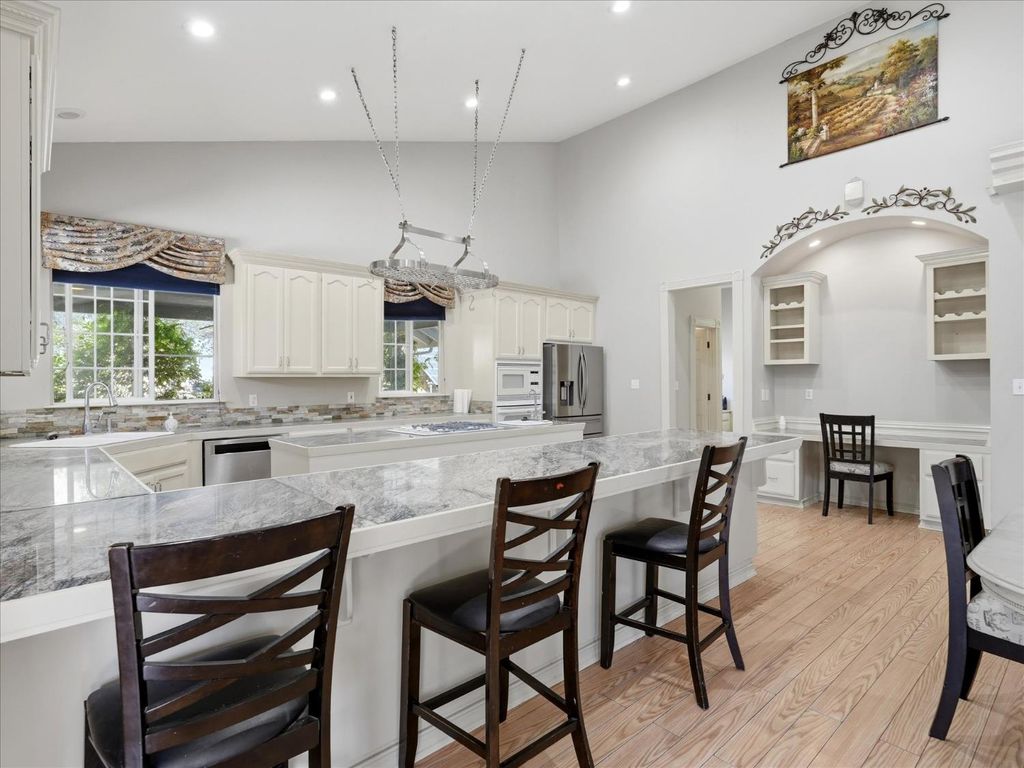 Image 24 of property listing at 45858 Old Corral Rd, Coarsegold, CA 93614