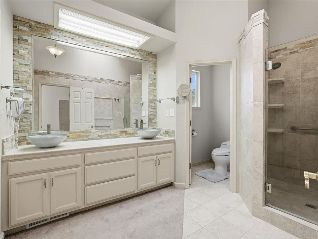 Image 41 of property listing at 45858 Old Corral Rd, Coarsegold, CA 93614