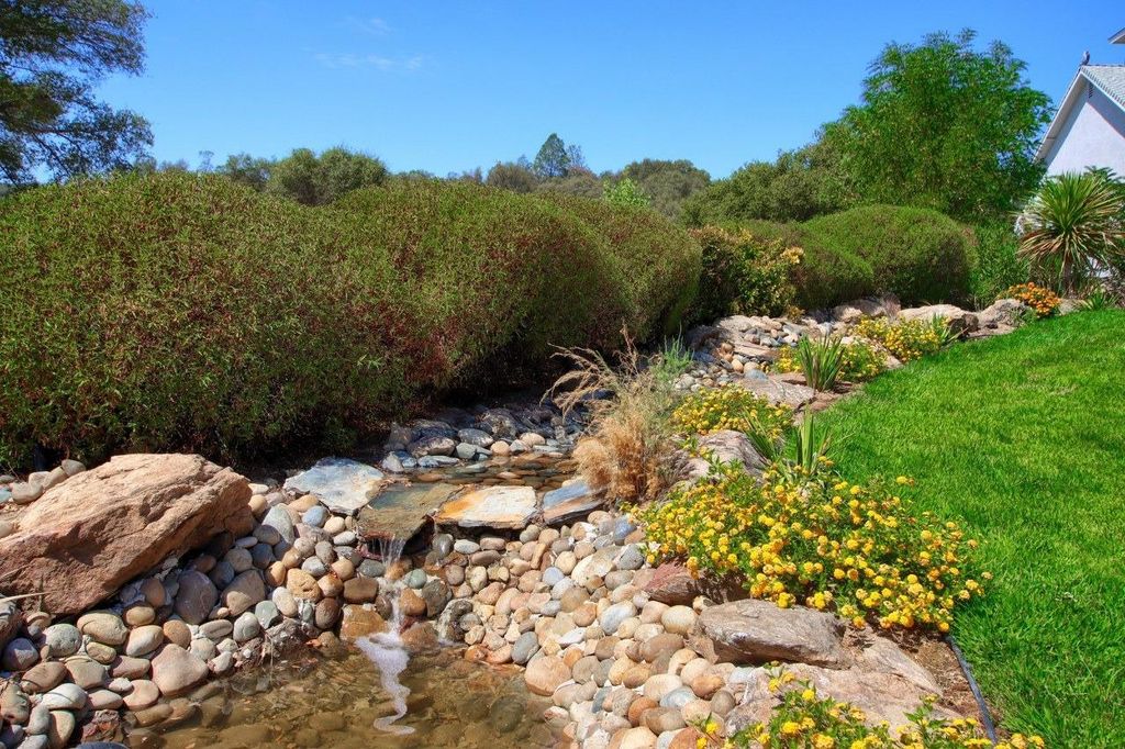 Image 68 of property listing at 45858 Old Corral Rd, Coarsegold, CA 93614