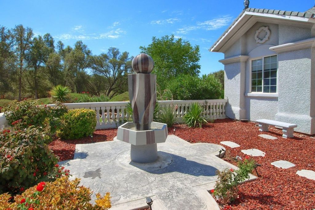 Image 69 of property listing at 45858 Old Corral Rd, Coarsegold, CA 93614