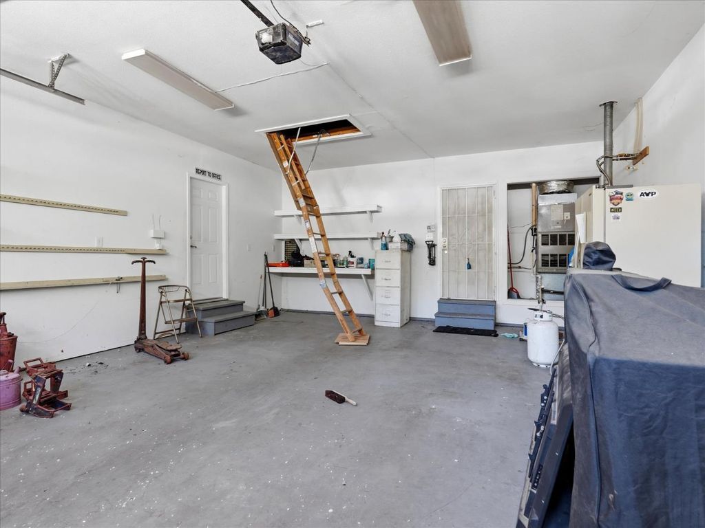 Image 73 of property listing at 45858 Old Corral Rd, Coarsegold, CA 93614