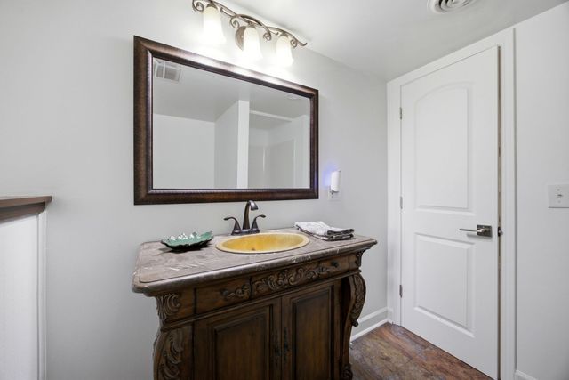 15162 S Thomas Court, Plainfield, IL 60544