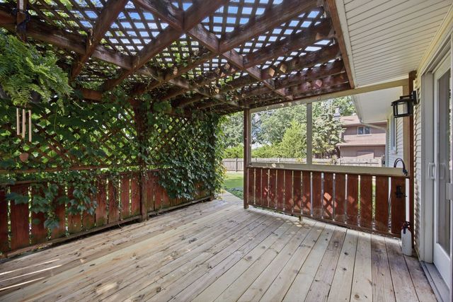 15162 S Thomas Court, Plainfield, IL 60544