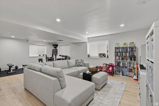 2517 S FREEDOM ST, Perry, UT 84302