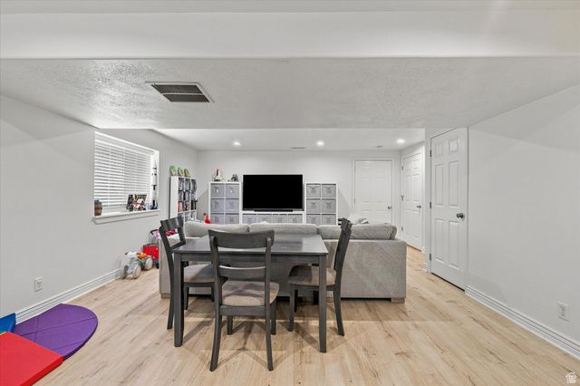 2517 S FREEDOM ST, Perry, UT 84302