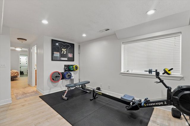 2517 S FREEDOM ST, Perry, UT 84302