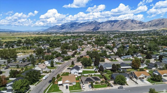 2517 S FREEDOM ST, Perry, UT 84302