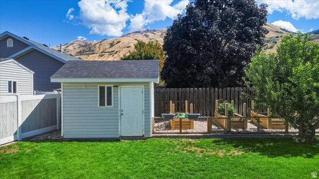 2517 S FREEDOM ST, Perry, UT 84302