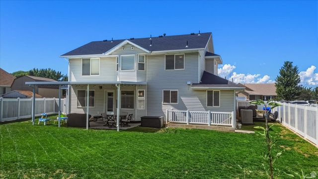 2517 S FREEDOM ST, Perry, UT 84302