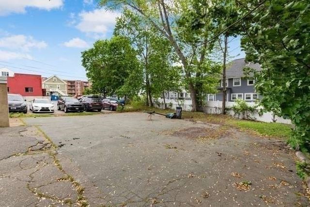 50 Albion St, Wakefield, MA 01880