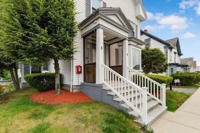 50 Albion St, Wakefield, MA 01880