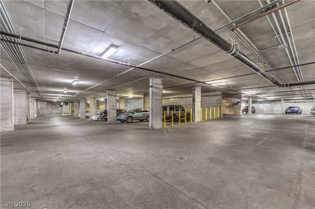 353 Bonneville Avenue 511, Las Vegas, NV 89101