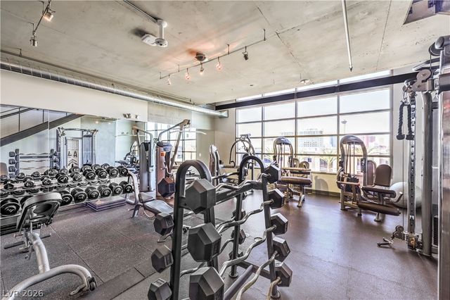 353 Bonneville Avenue 511, Las Vegas, NV 89101
