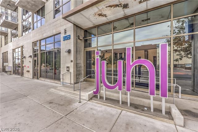 353 Bonneville Avenue 511, Las Vegas, NV 89101