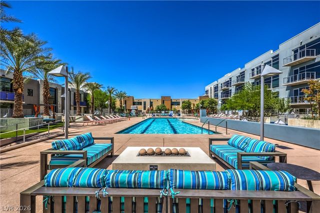 353 Bonneville Avenue 511, Las Vegas, NV 89101