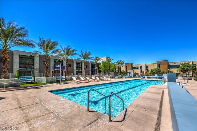 353 Bonneville Avenue 511, Las Vegas, NV 89101