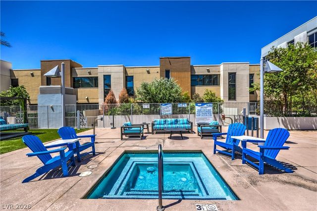 353 Bonneville Avenue 511, Las Vegas, NV 89101