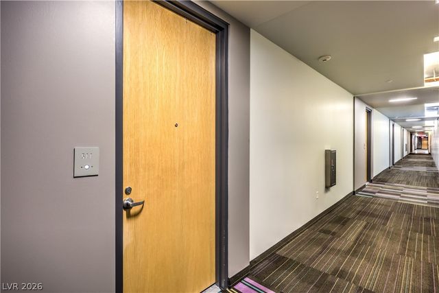 353 Bonneville Avenue 511, Las Vegas, NV 89101