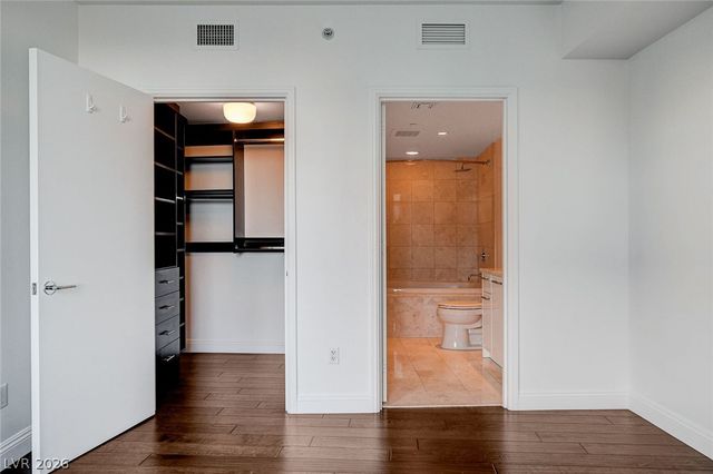 222 Karen Avenue 2705, Las Vegas, NV 89109