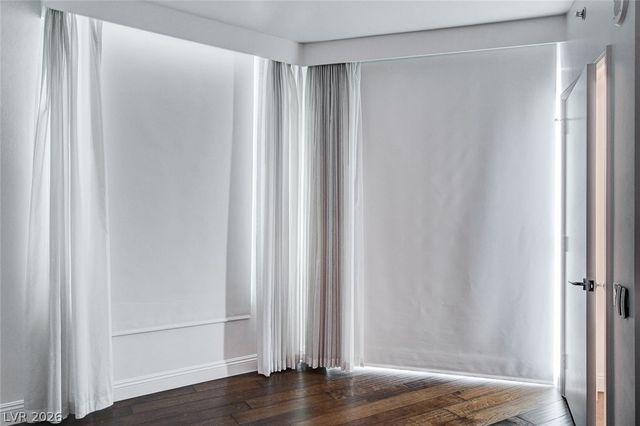 222 Karen Avenue 2705, Las Vegas, NV 89109