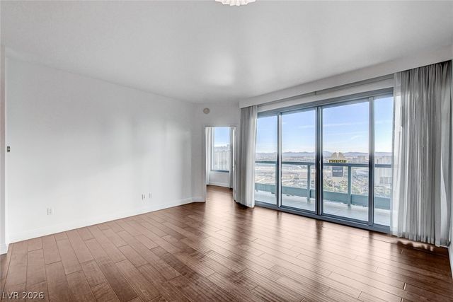 222 Karen Avenue 2705, Las Vegas, NV 89109