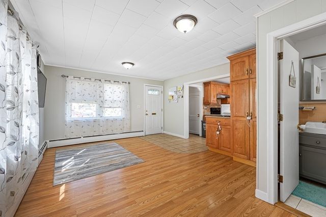 41 Dellwood Rd, Worcester, MA 01602