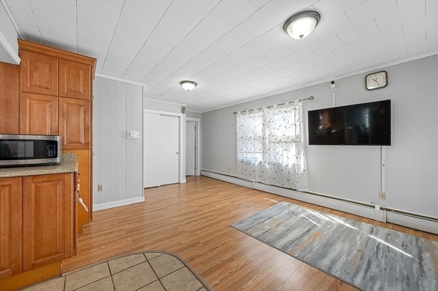 41 Dellwood Rd, Worcester, MA 01602