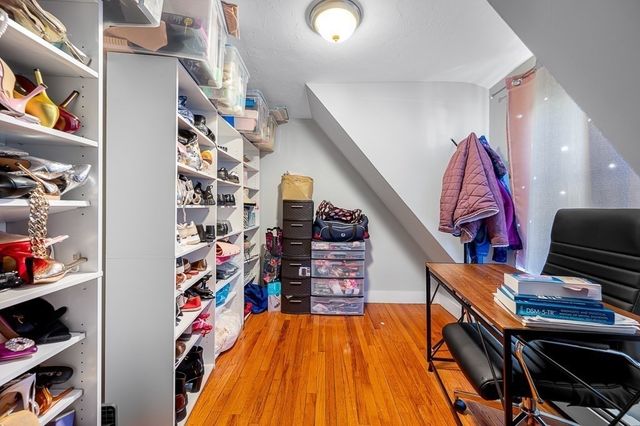 41 Dellwood Rd, Worcester, MA 01602