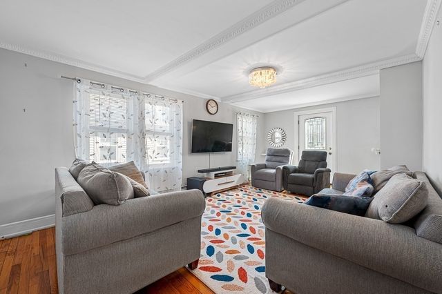 41 Dellwood Rd, Worcester, MA 01602