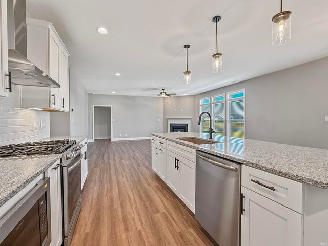 18 Hayloft Drive, West Lafayette, IN 47906